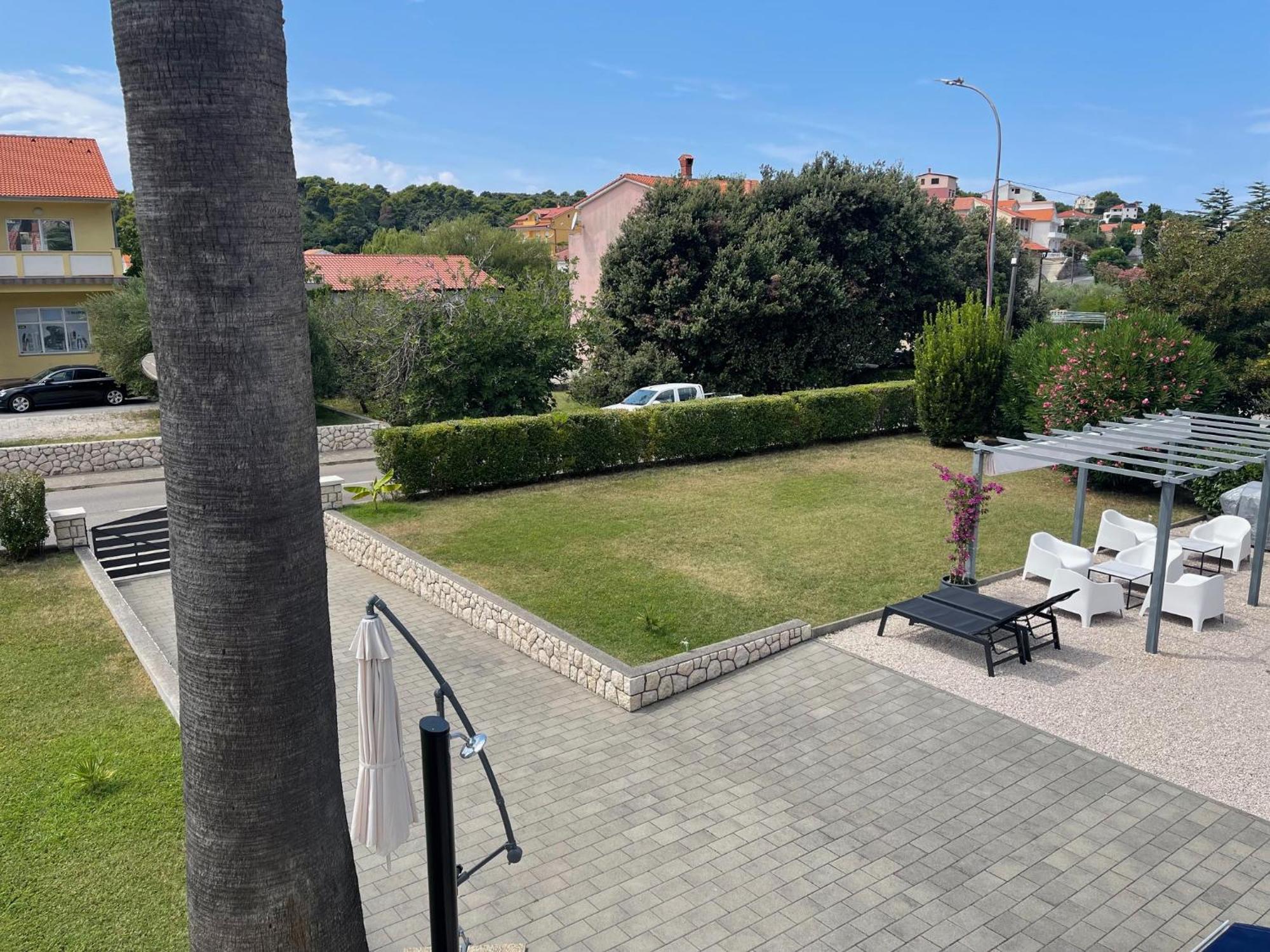 Rab Island Apartmets - Palit Rab Town Eksteriør bilde
