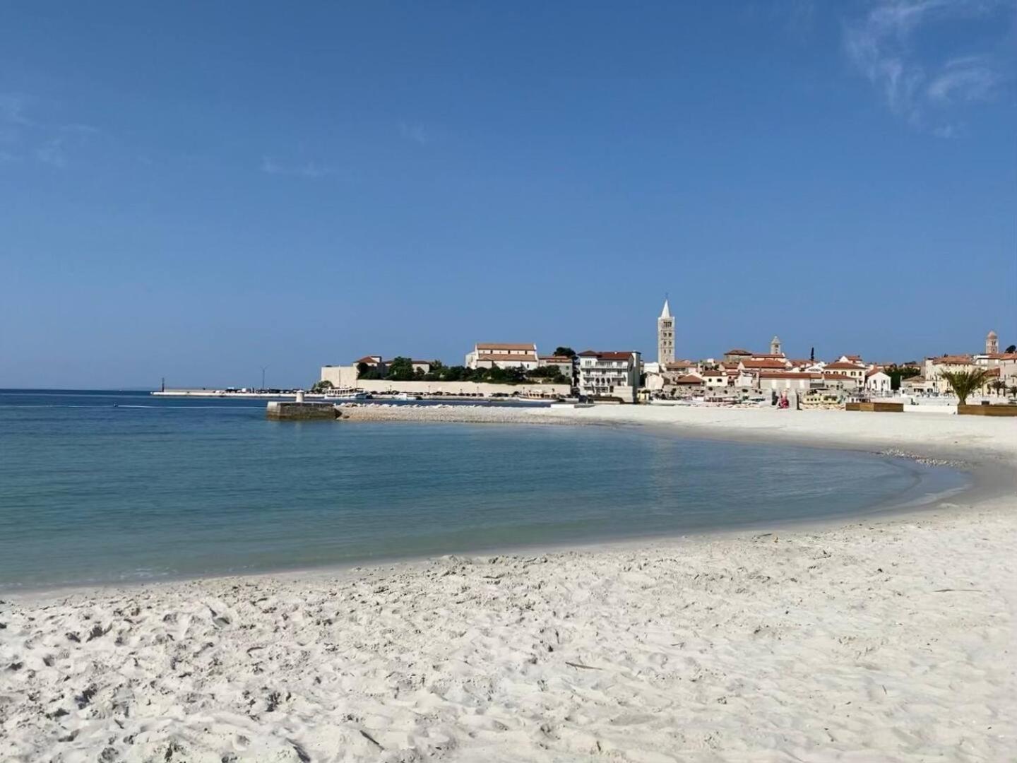 Rab Island Apartmets - Palit Rab Town Eksteriør bilde